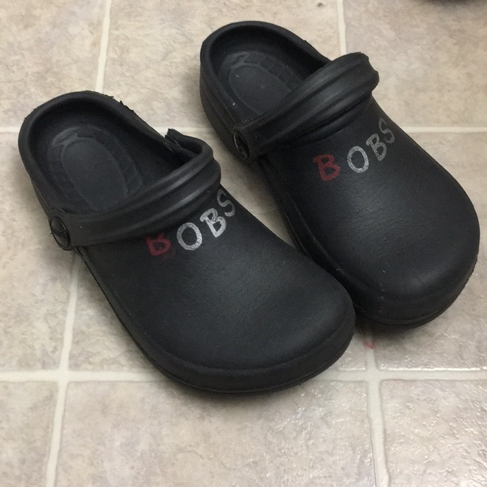 🧩Bobs Shoes Unisex Size 2 Black🧩